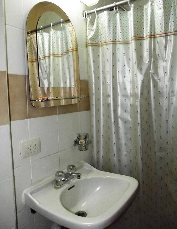 Hostal Gemina Lima Ruang foto