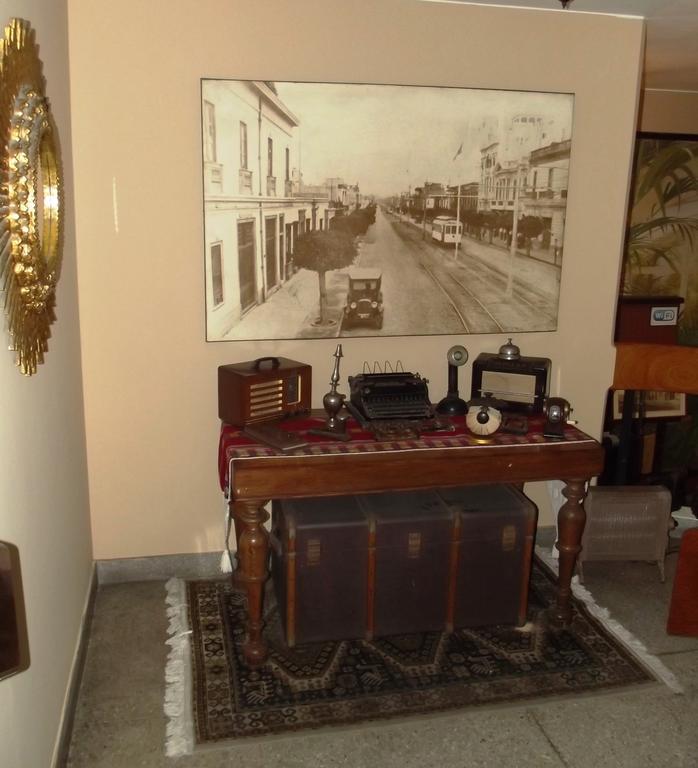 Hostal Gemina Lima Bagian luar foto